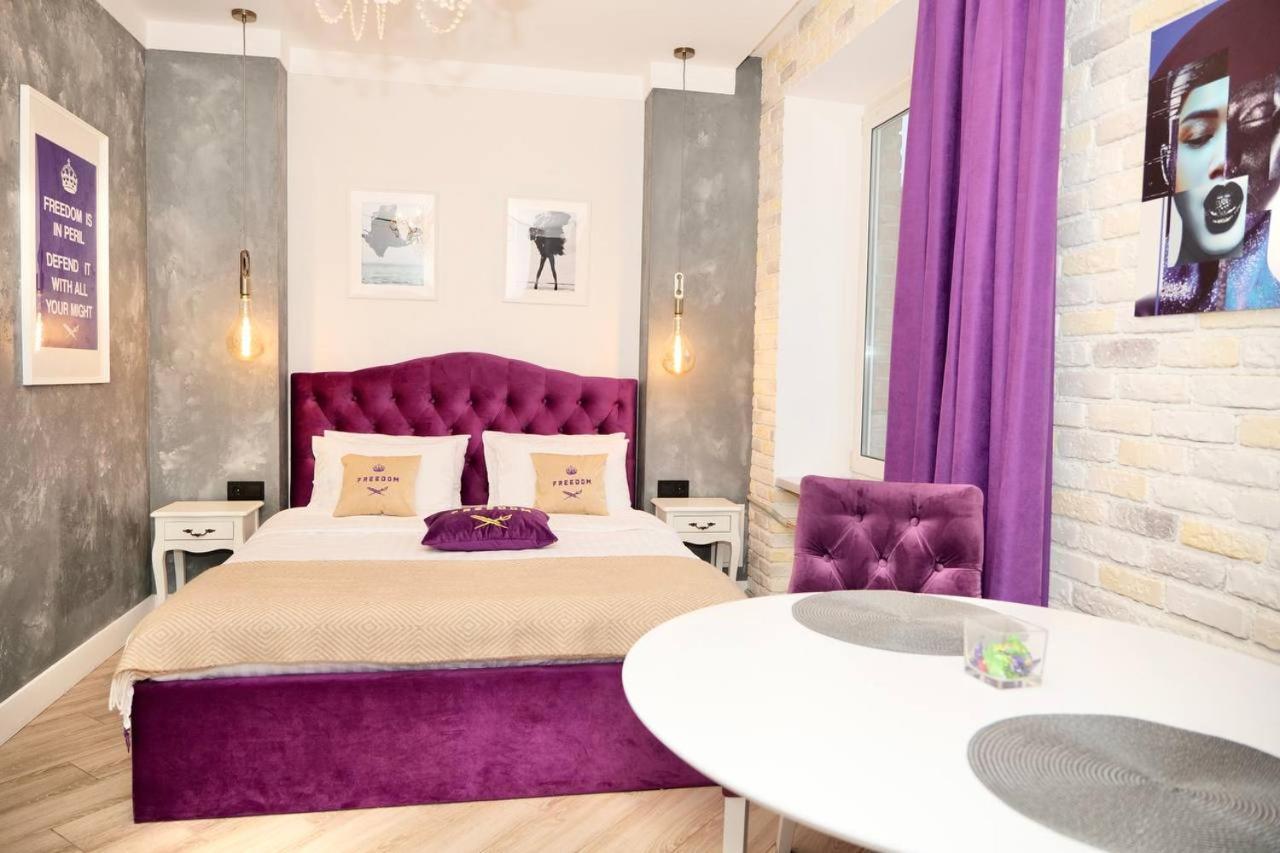 Don Papa Apartments In City Center Киев Экстерьер фото